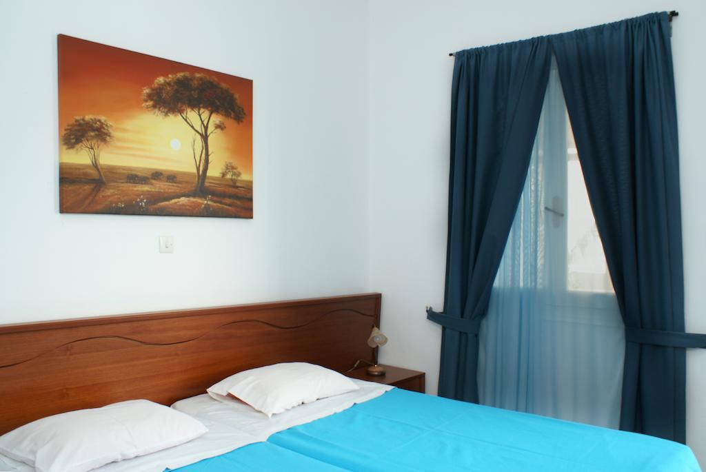 Grand View Apartment Kamares  Стая снимка